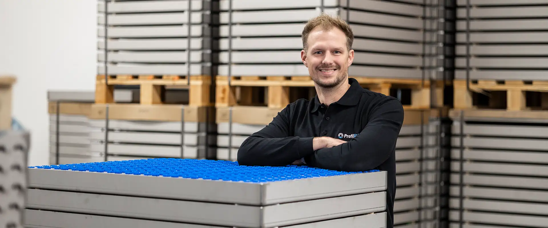 Mitarbeiter aus dem Vertrieb mit Verantwortung im Bereich Automotive